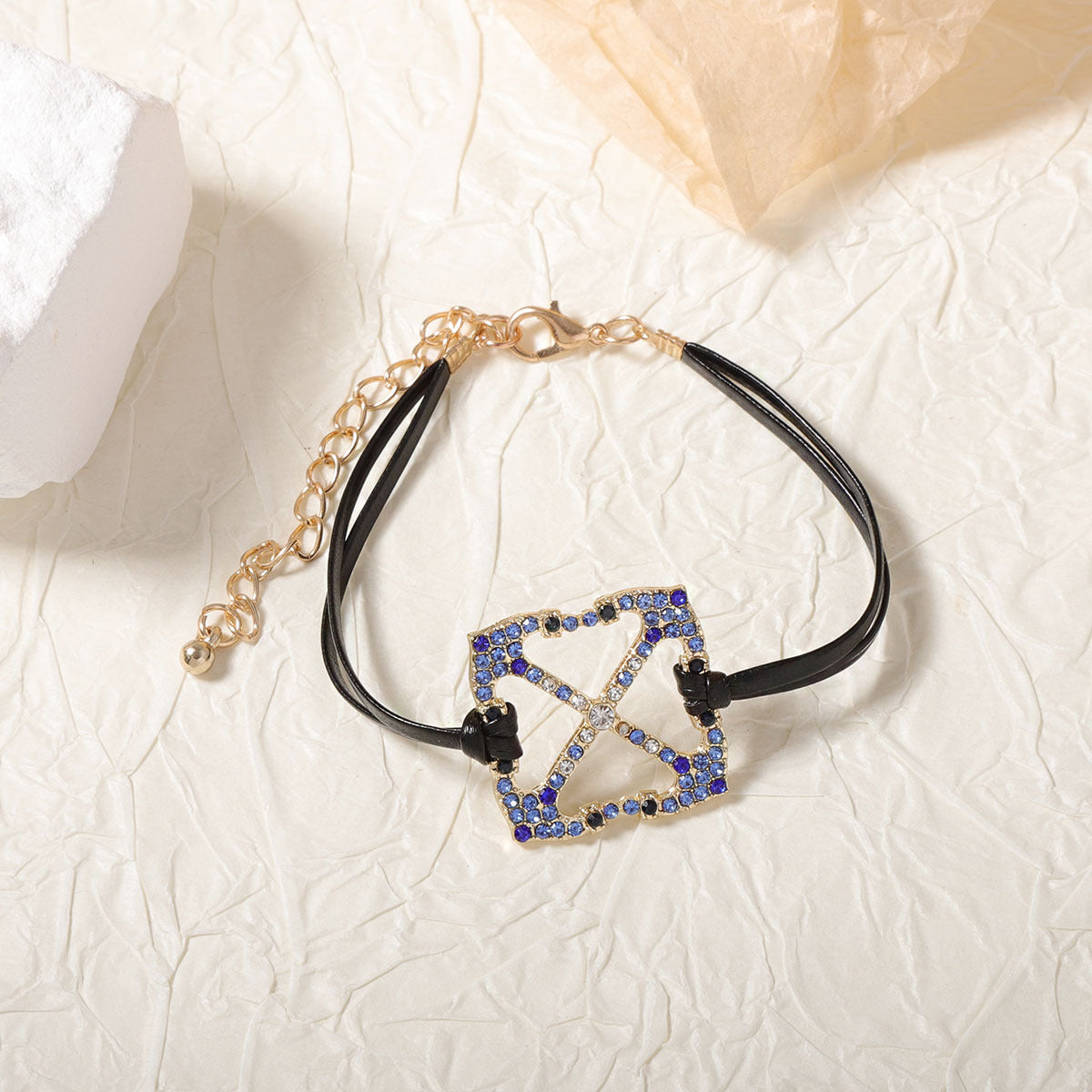 Charming Chain for Any Occasion
