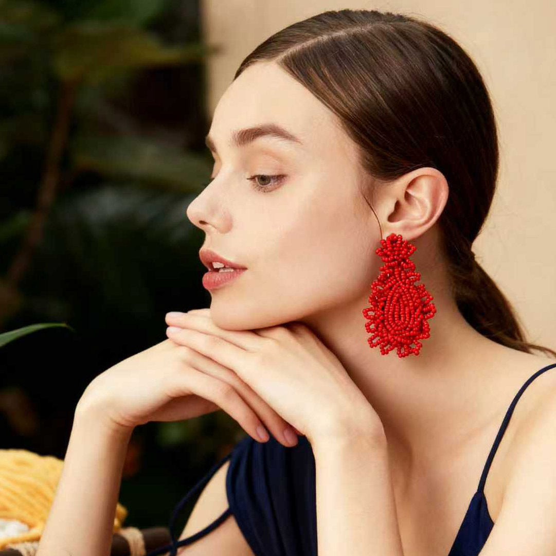 Charming Piece for Any Occasion