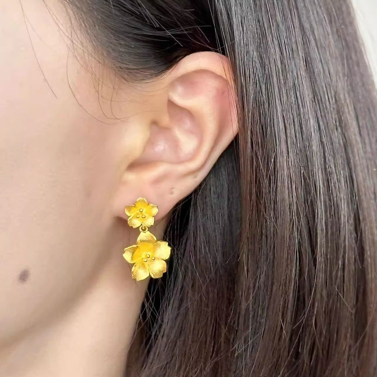 Vintage Handmade Earring