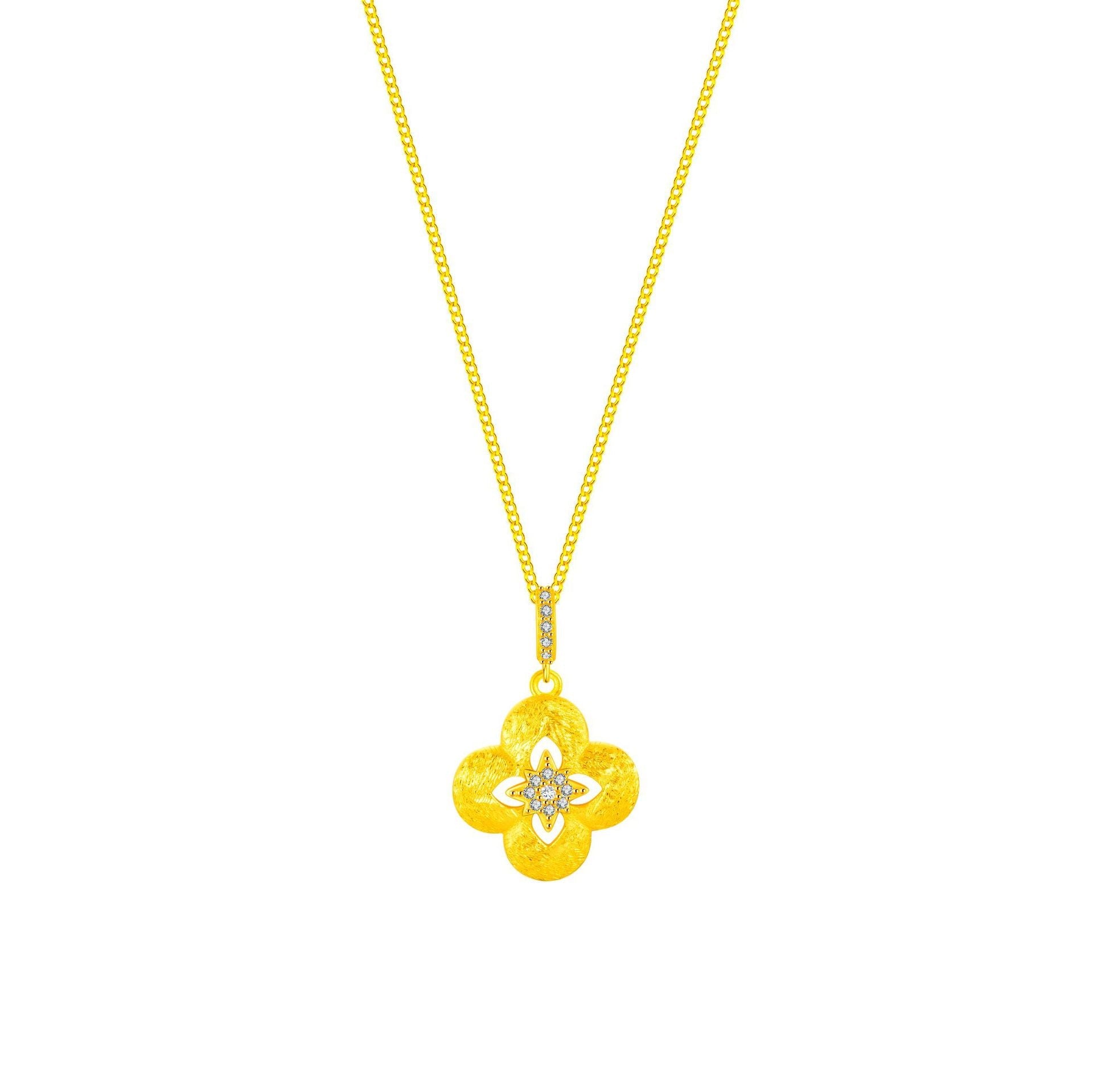 Charming Gold Necklace for Any Occasion