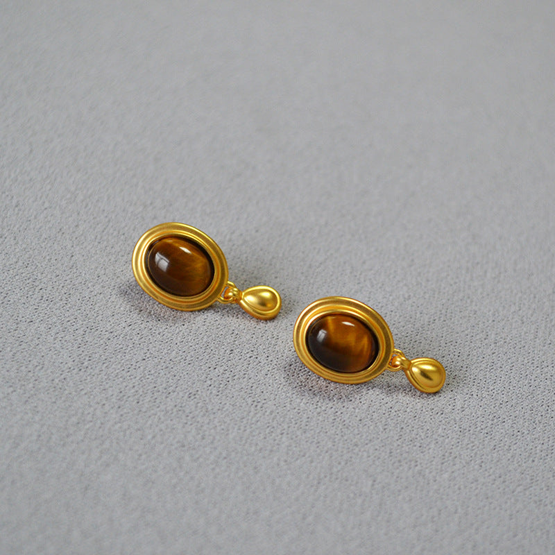 Classic Silver Earring with Timeless Appeal