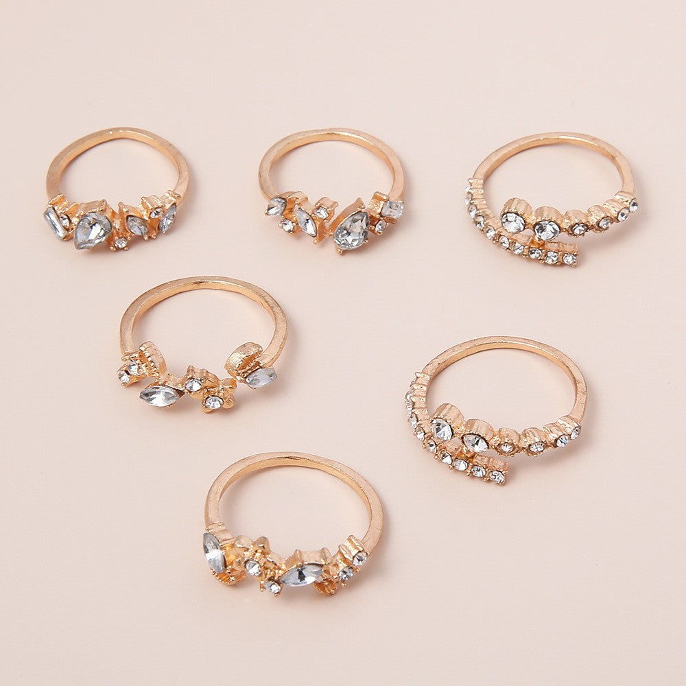 Beautiful Set with Unique Style