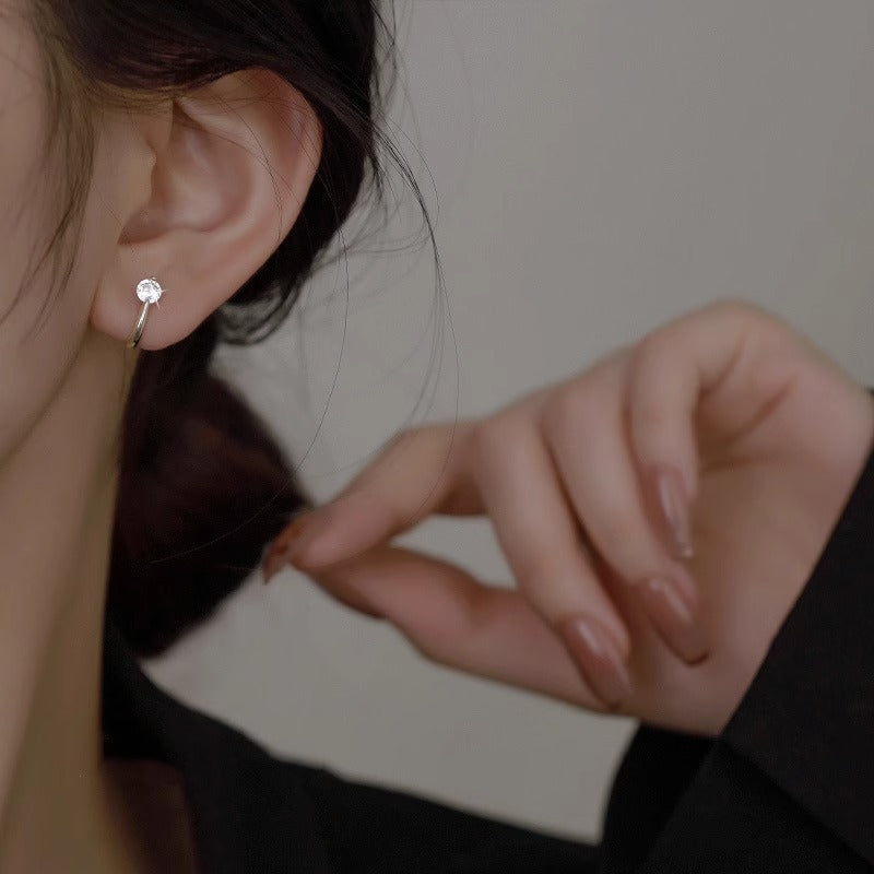 Charming Earring for Any Occasion