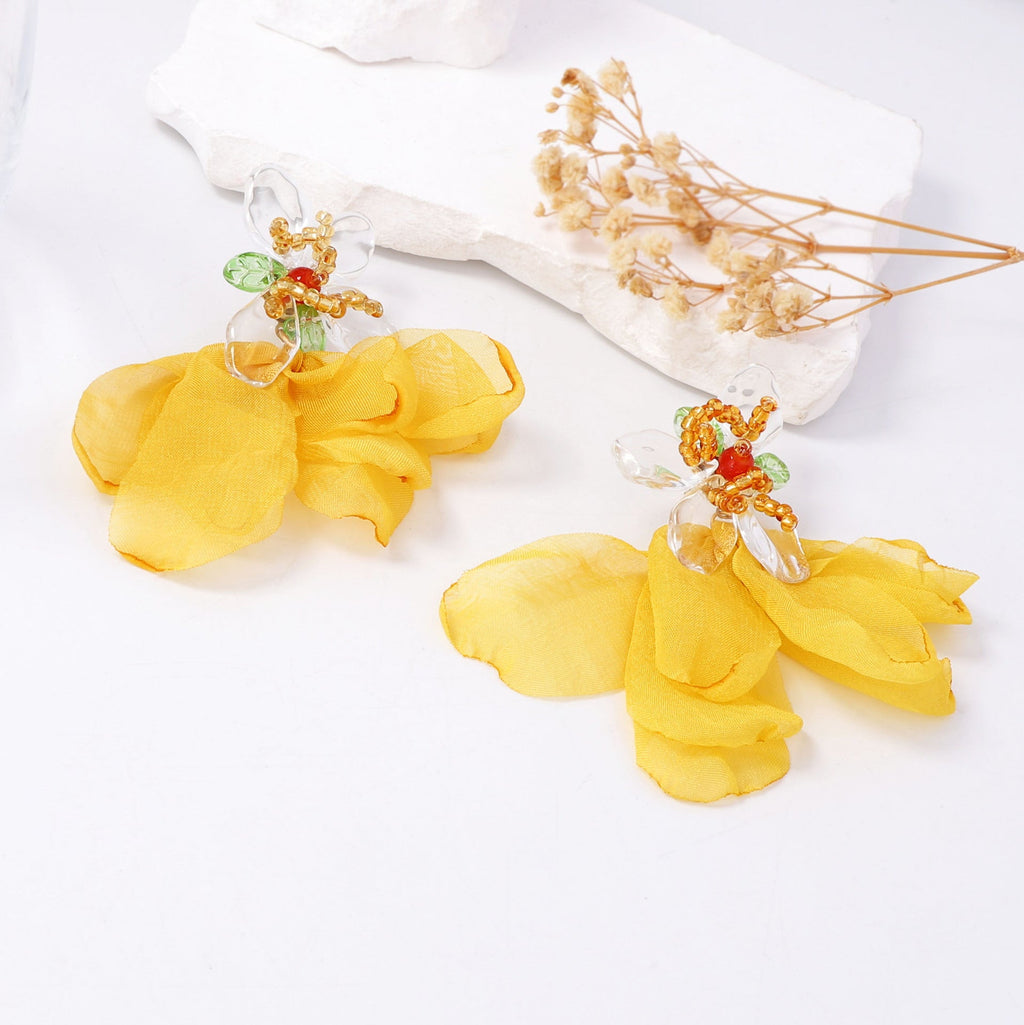 Classic Earring with Timeless Appeal