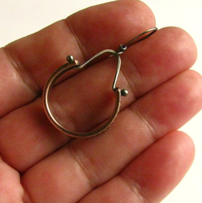 Classic Earring with Timeless Appeal