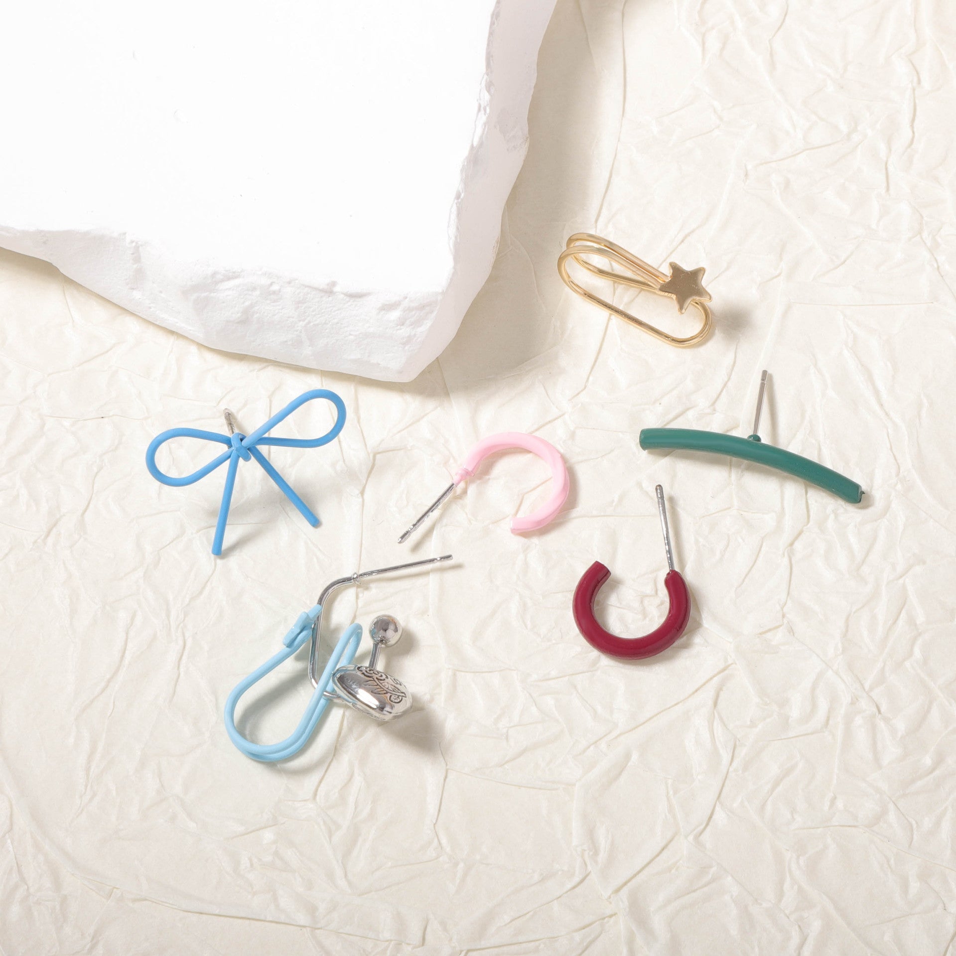 Charming Earring for Any Occasion