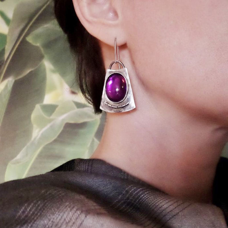 Romantic Silver Earring for Special Moments