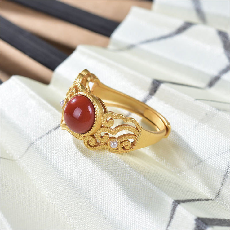 Romantic Gold Ring for Special Moments