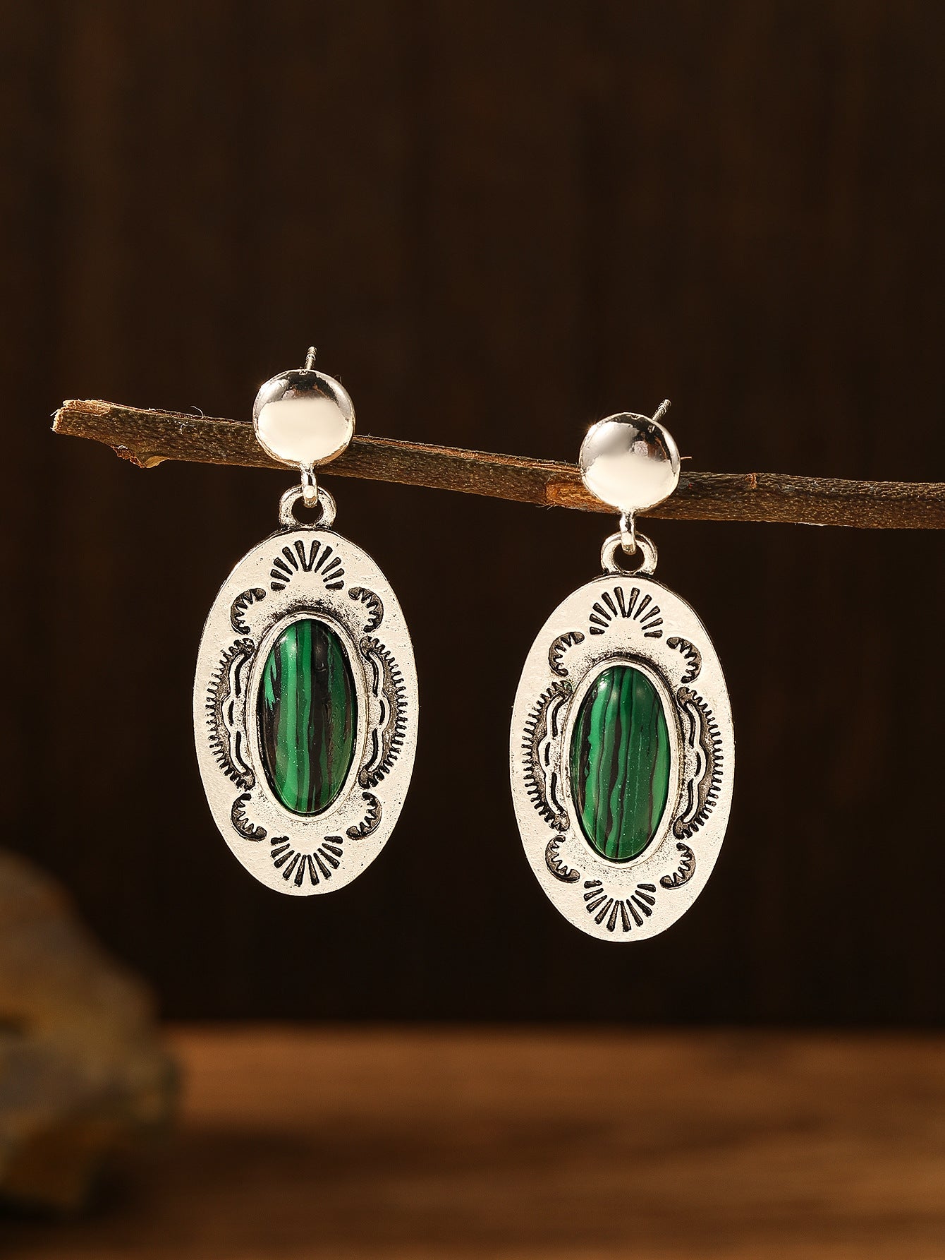 Elegant Earring for Every Occasion
