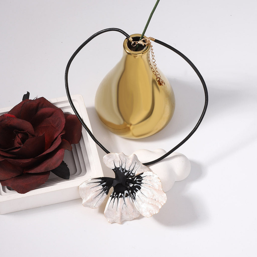 Classic Set with Timeless Appeal