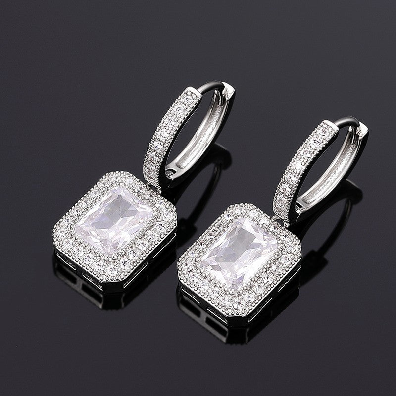 Stunning Earring for Daily Wear