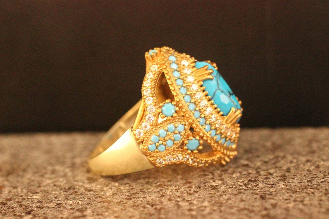 Stunning Ring for Daily Wear