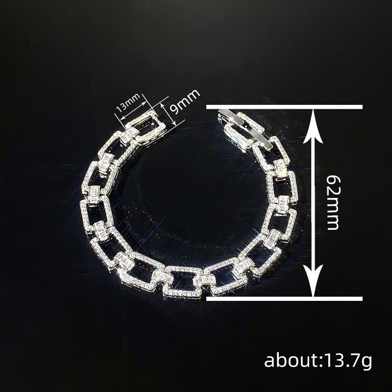 Beautiful Bracelet with Unique Style