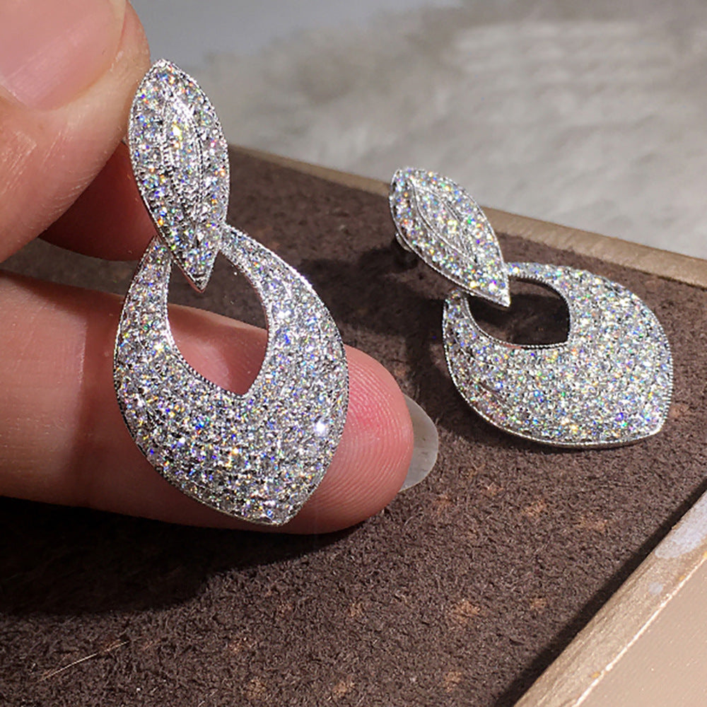 Classic Earring with Timeless Appeal