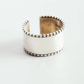 Classic Silver Ring with Timeless Appeal