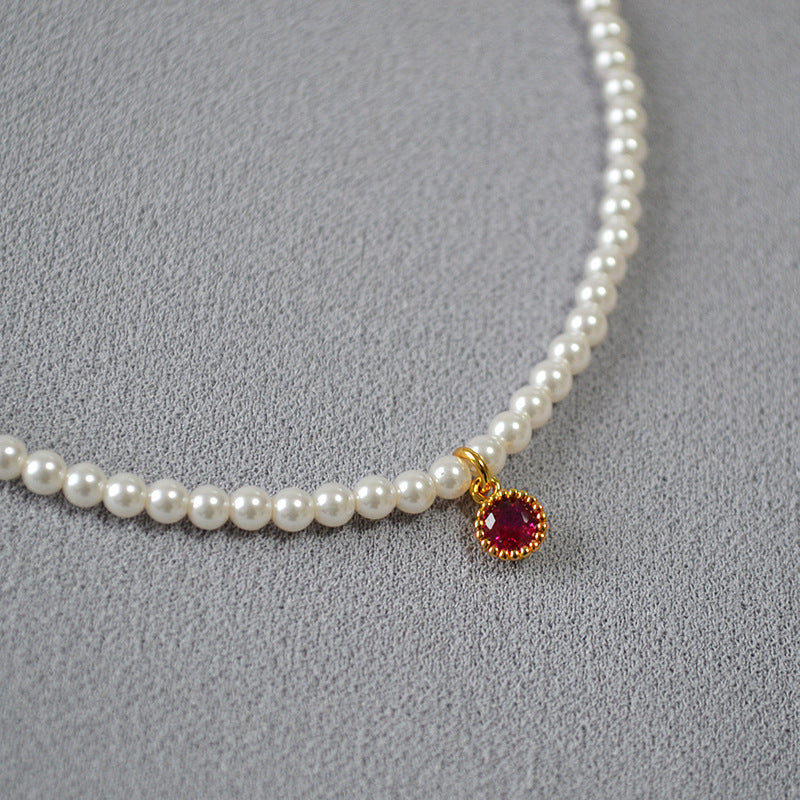 Romantic Pearl Necklace for Special Moments