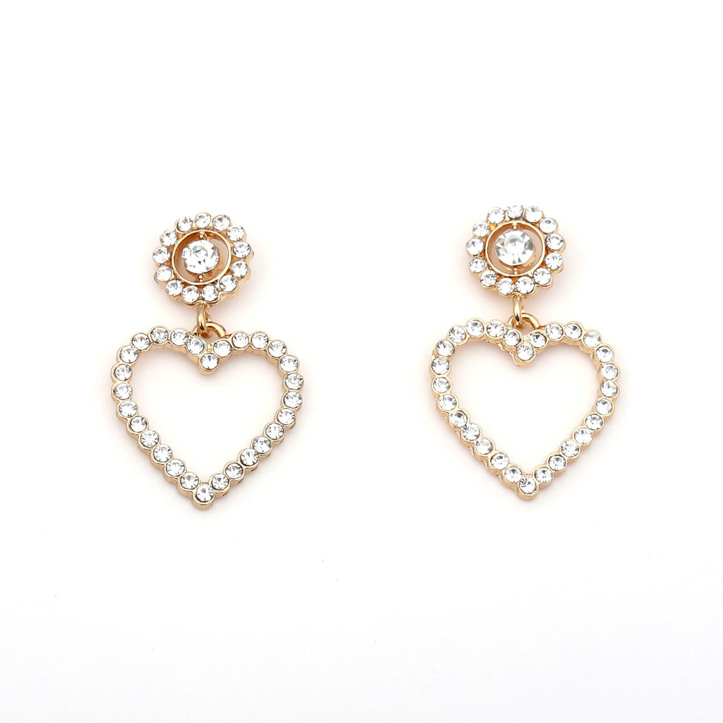 Classic Earring with Timeless Appeal