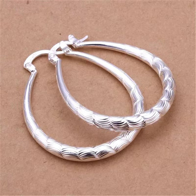 Elegant Silver Earring for Every Occasion
