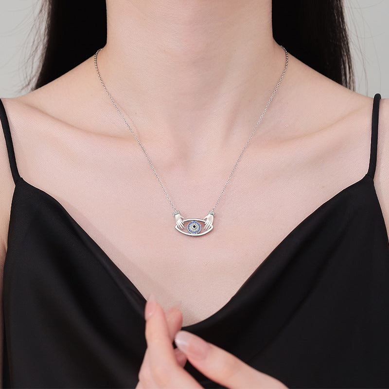Stunning Necklace for Daily Wear