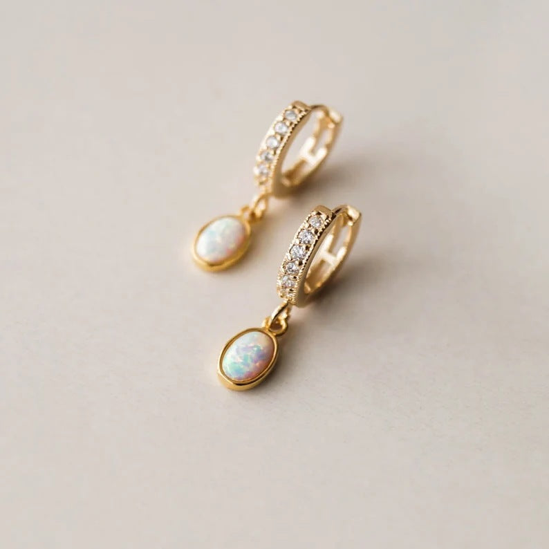 Vintage Handmade Gold Earring