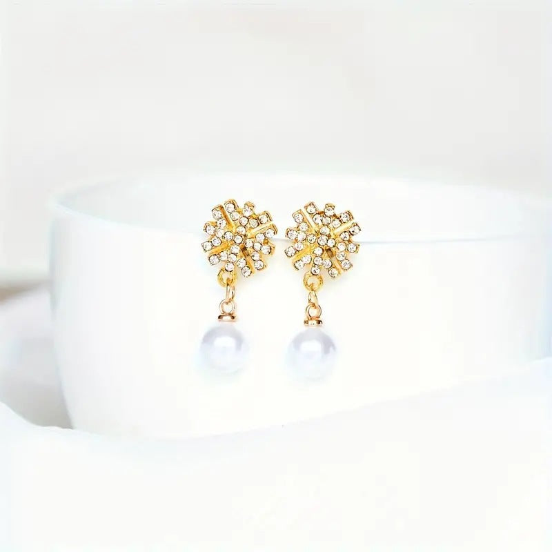 Classic Pearl Earring with Timeless Appeal
