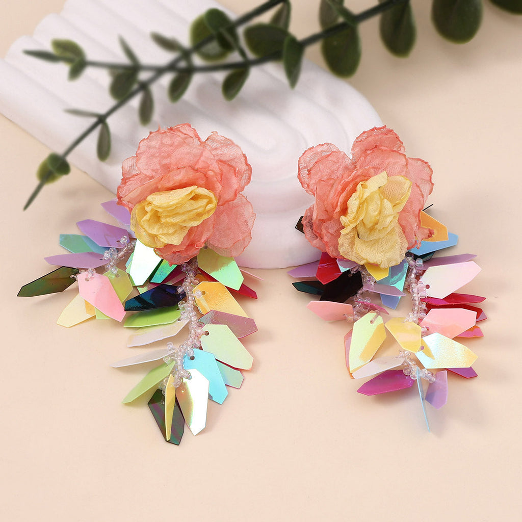 Classic Earring with Timeless Appeal