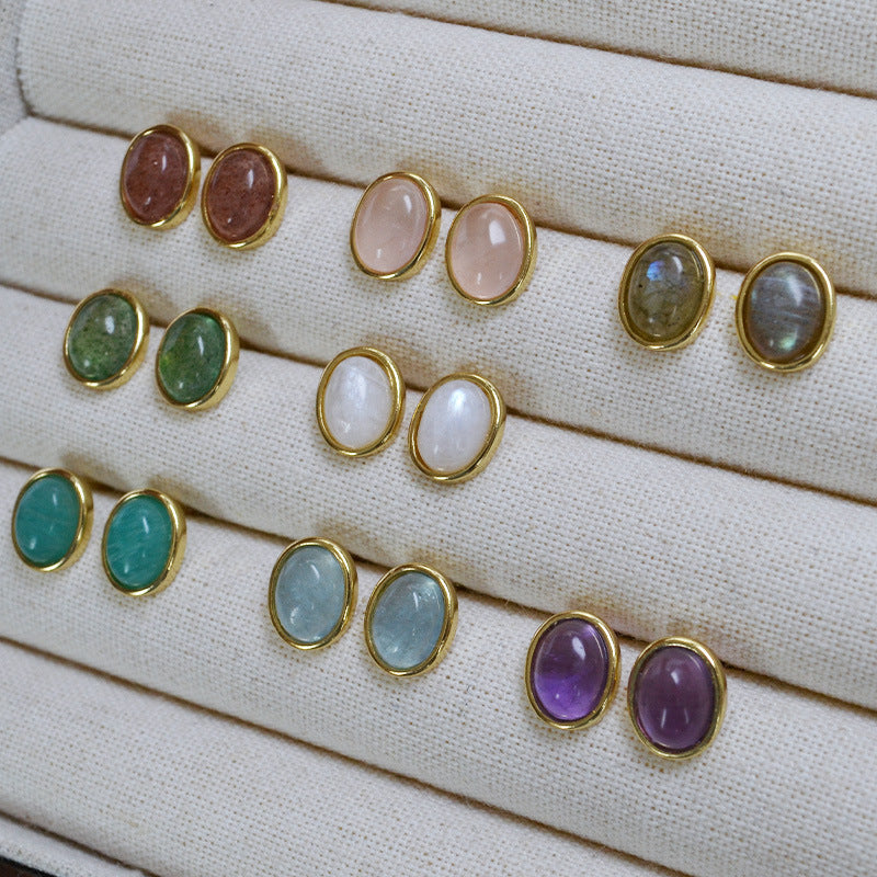 Stunning Gold Earring for Daily Wear