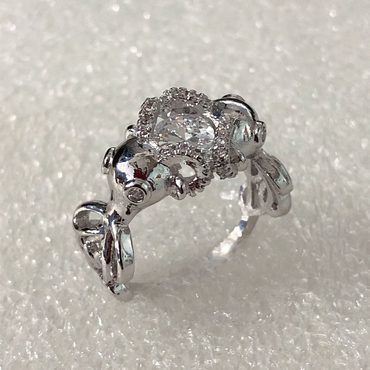 Beautiful Ring with Unique Style