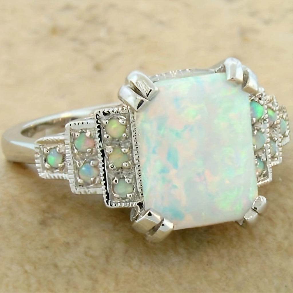 Charming Silver Ring for Any Occasion