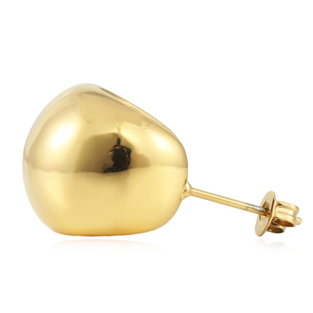 Charming Gold Earring for Any Occasion