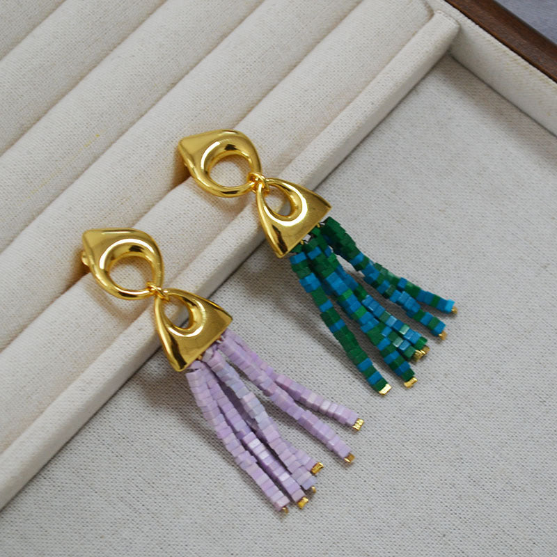Charming Silver Earring for Any Occasion