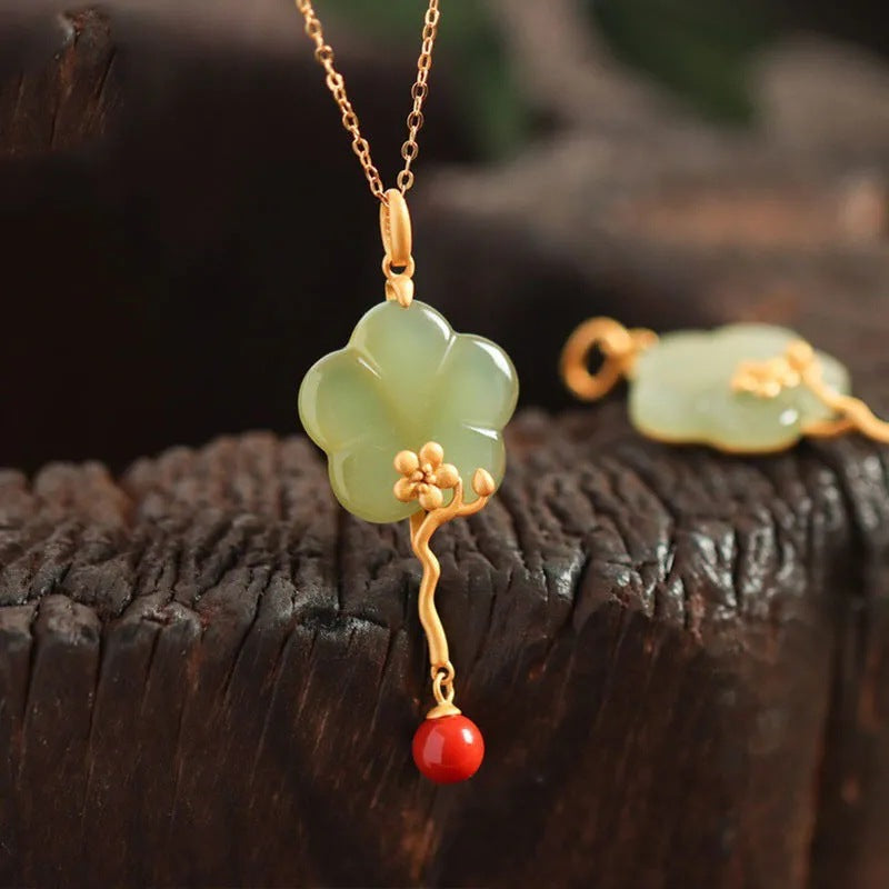 Elegant Gold Necklace for Every Occasion