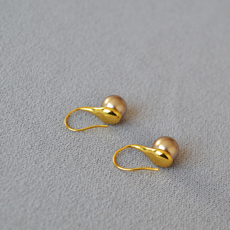 Romantic Silver Earring for Special Moments