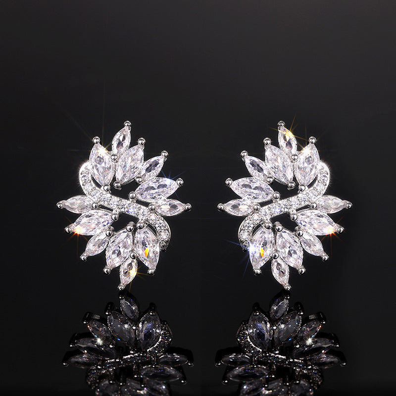 Elegant Earring for Every Occasion