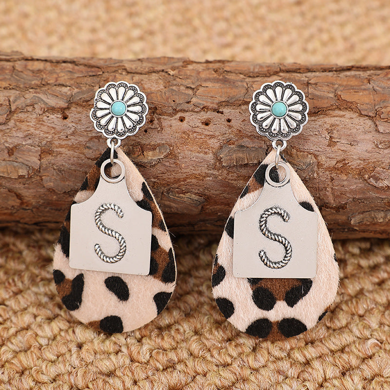 Beautiful Earring with Unique Style