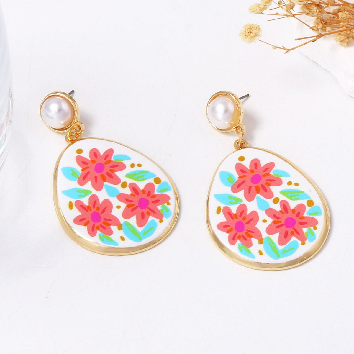 Charming Piece for Any Occasion