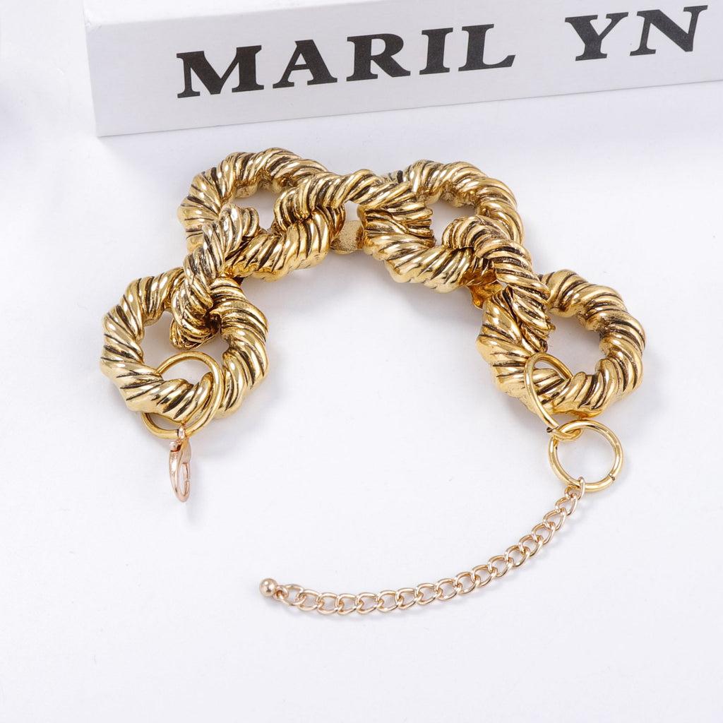 Romantic Necklace for Special Moments