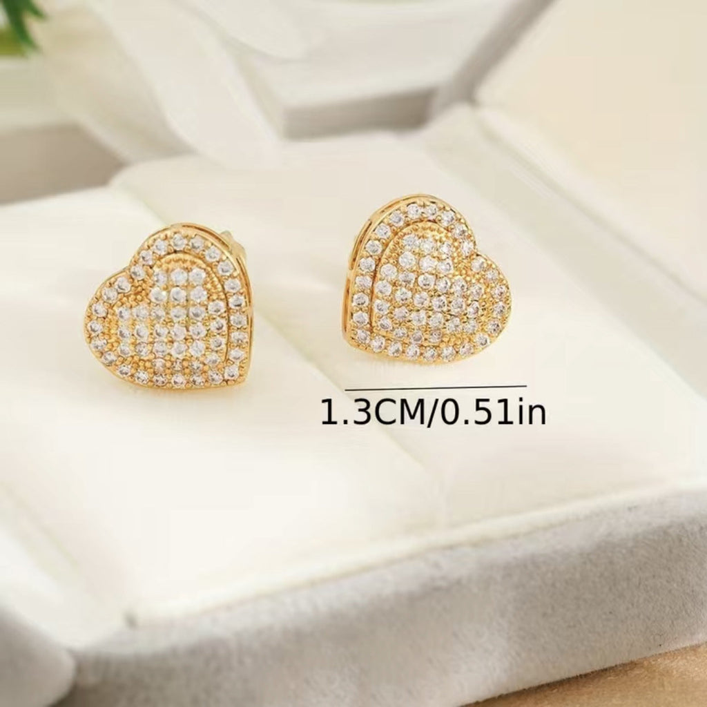 Charming Earring for Any Occasion