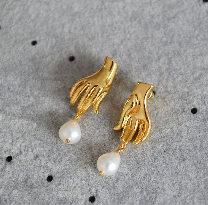 Vintage Handmade Gold Earring