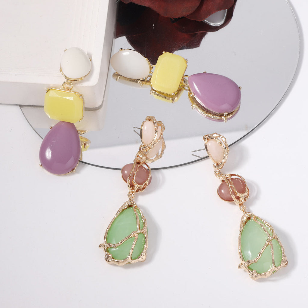 Charming Earring for Any Occasion