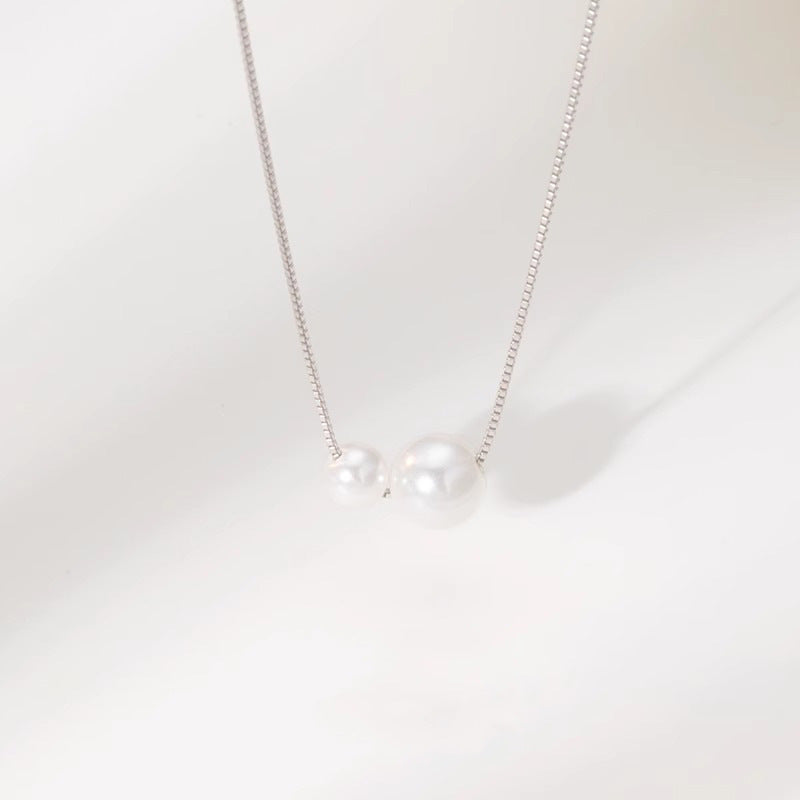 Romantic Pearl Necklace for Special Moments