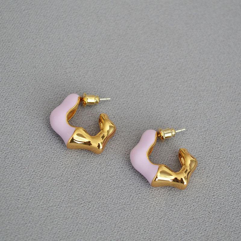 Elegant Gold Earring for Every Occasion