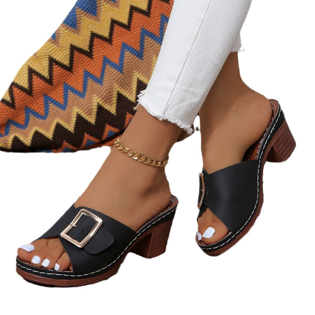 Chic Orthopedic Sandals with Unique Design