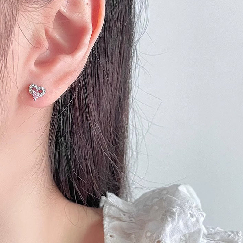 Charming Earring for Any Occasion