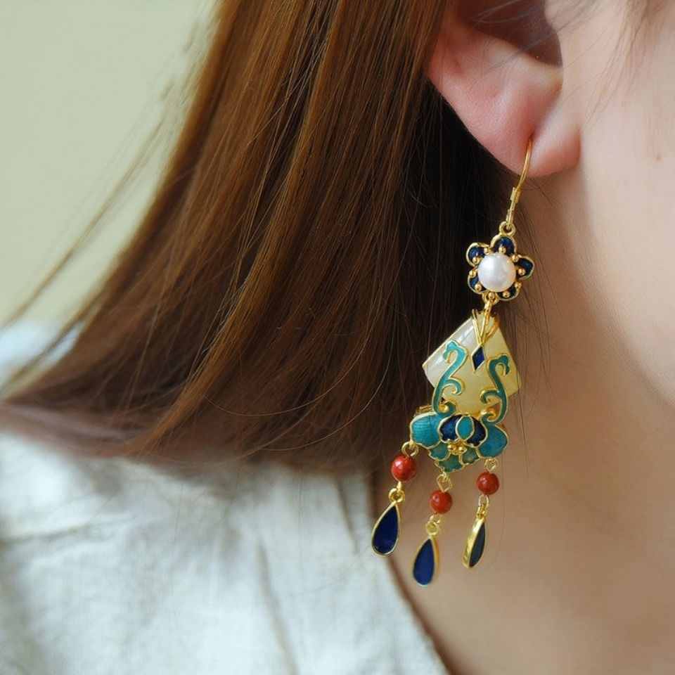 Delicate Artisan Gold Earring
