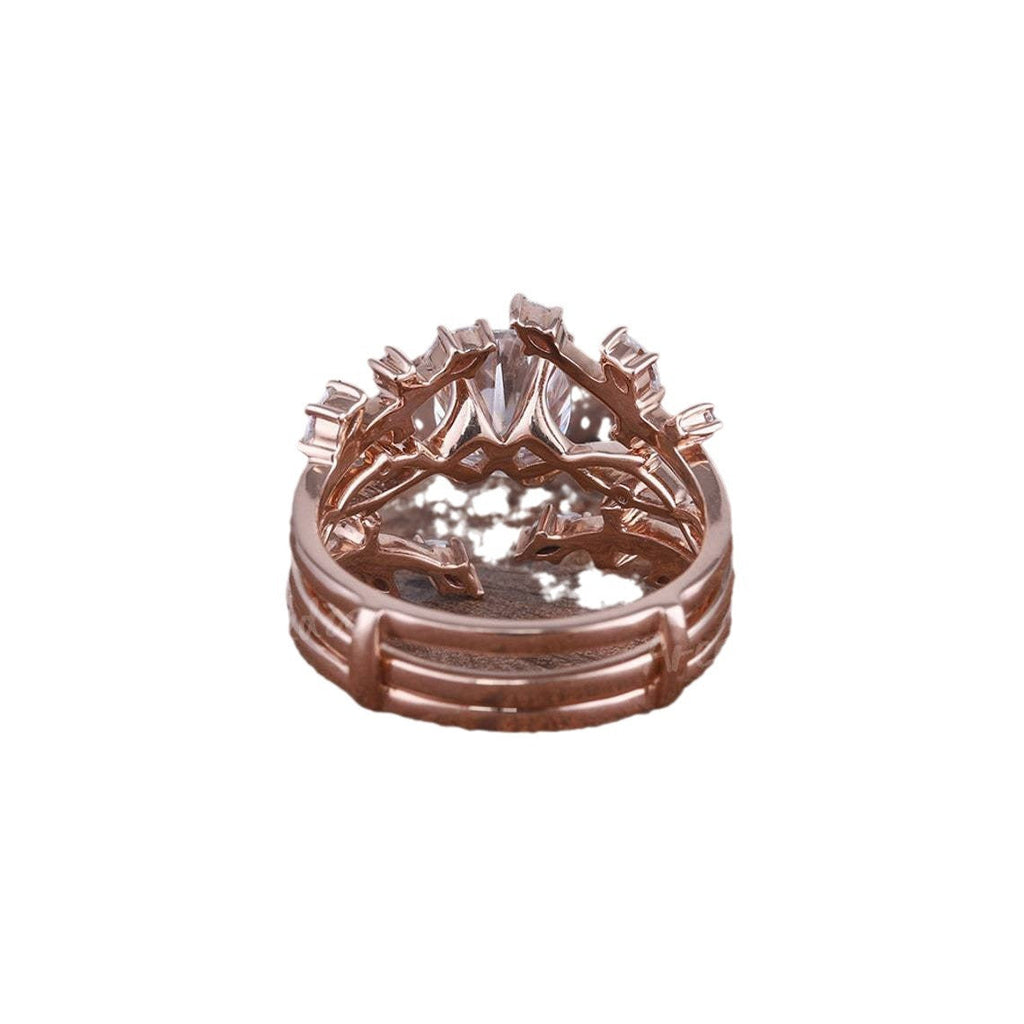 Classic Gold Ring with Timeless Appeal