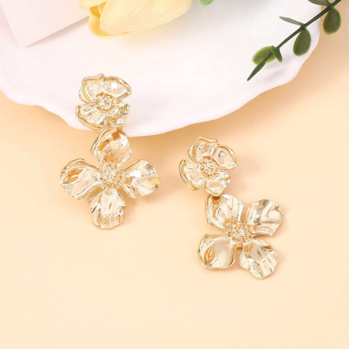 Charming Earring for Any Occasion