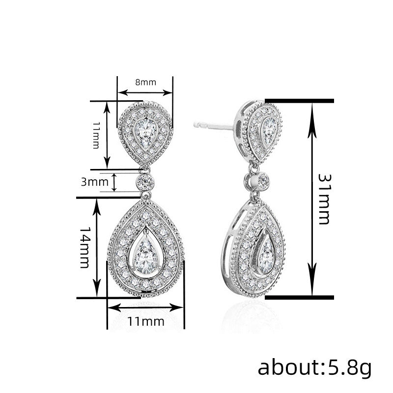 Charming Earring for Any Occasion