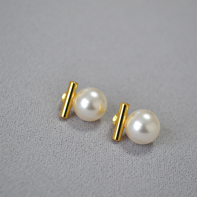 Romantic Silver Earring for Special Moments