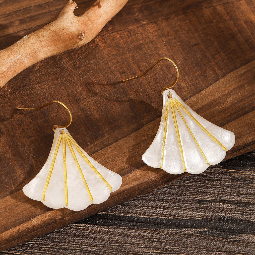 Classic Earring with Timeless Appeal